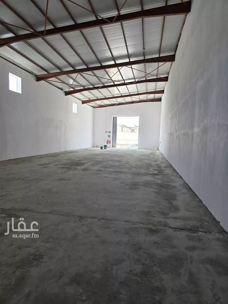مستودع للإيجار في شارع ابن سنان الخفاجي, حي الصناعية1, مدينة القطيف, المنطقة الشرقية