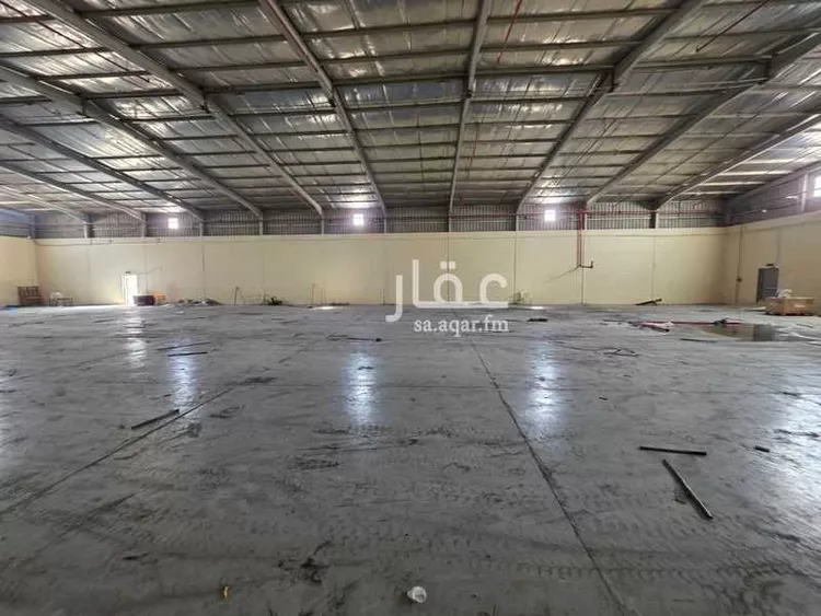 مستودع للإيجار في شارع العزايزه, حي الخالدية الشمالية, مدينة الدمام, المنطقة الشرقية صورة 4