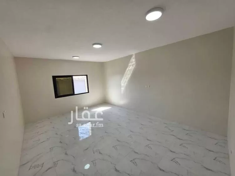 Commercial Office for Rent in Saihat As Sinaiyah صورة 4