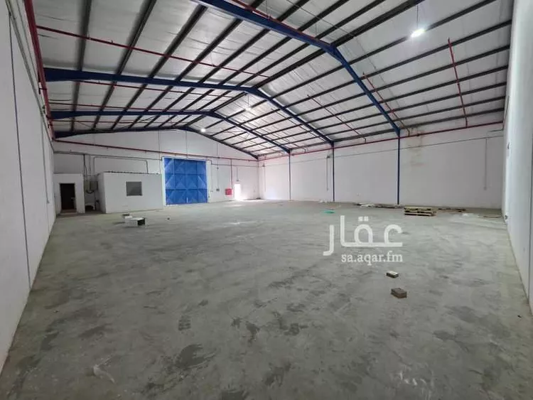 مستودع للإيجار في شارع العزايزه, حي الخالدية الشمالية, مدينة الدمام, المنطقة الشرقية صورة 4
