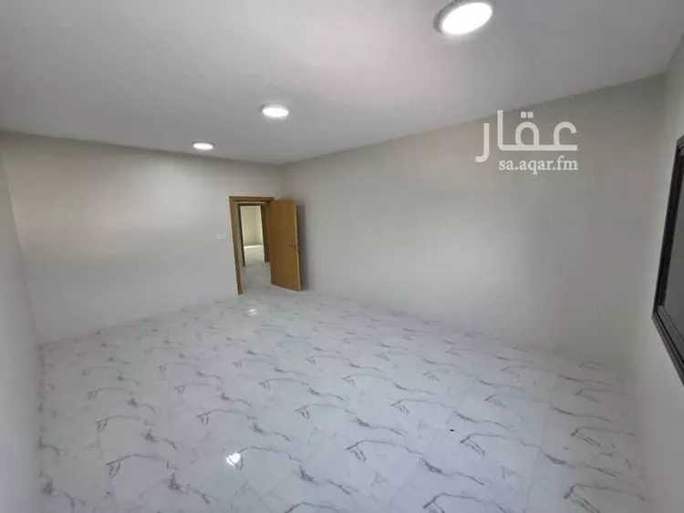 Commercial Office for Rent in Saihat As Sinaiyah صورة 3