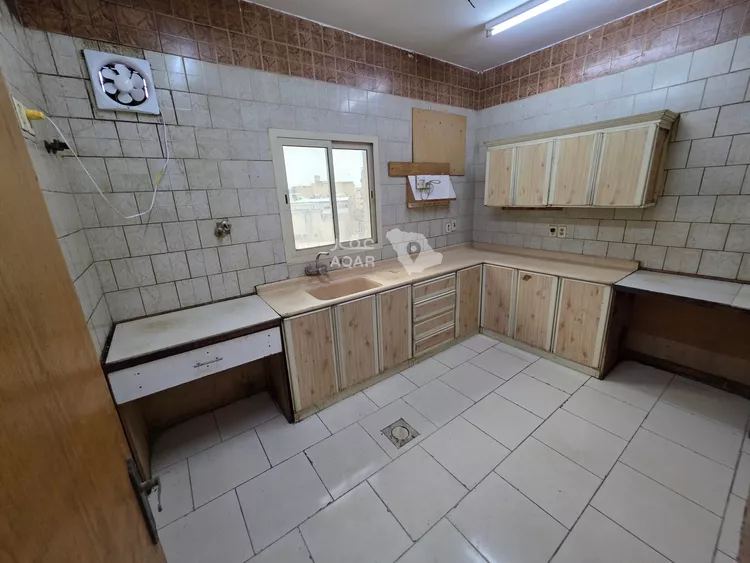 عمارة للإيجار في شارع البستان, حي الشعلة, مدينة الدمام, المنطقة الشرقية 5