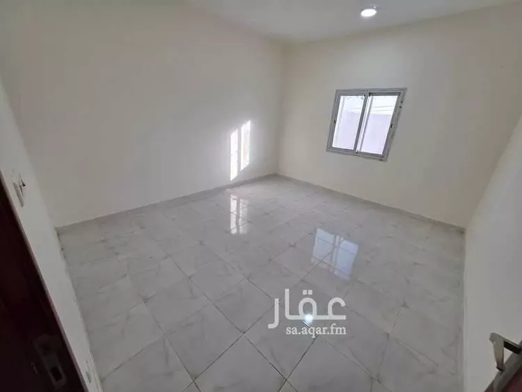 Floor for Rent in Dammam Al Faiha صورة 3
