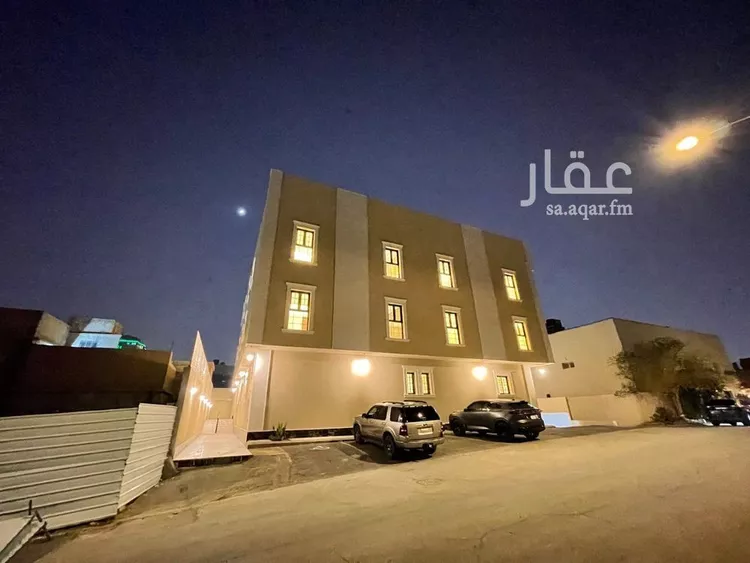 شقة للإيجار في شارع الفرزدق, حي الضباط, مدينة الرياض, منطقة الرياض