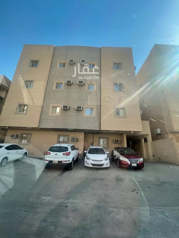 عمارة للبيع في شارع حارثة بن عدي, حي الوزارات, مدينة الرياض, منطقة الرياض