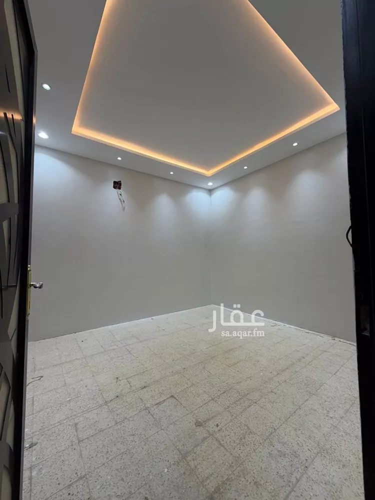 دور للإيجار في شارع إبراهيم بن معمر, حي السعادة, مدينة الرياض, منطقة الرياض صورة 4