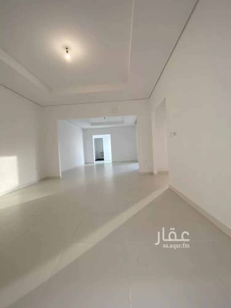فيلا للإيجار في شارع الحكم بن مسعود بن عمرو الثقفي, حي الفاروق, مدينة الرياض, منطقة الرياض 18