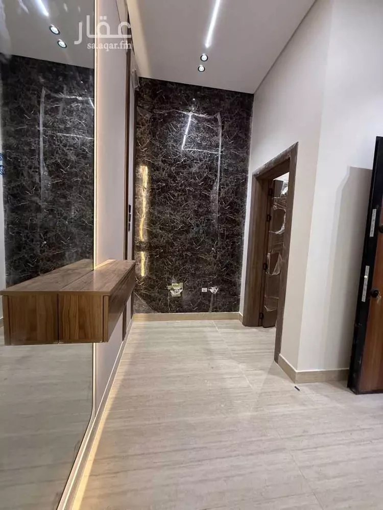 Floor for Sale in Medina Al Matar 17