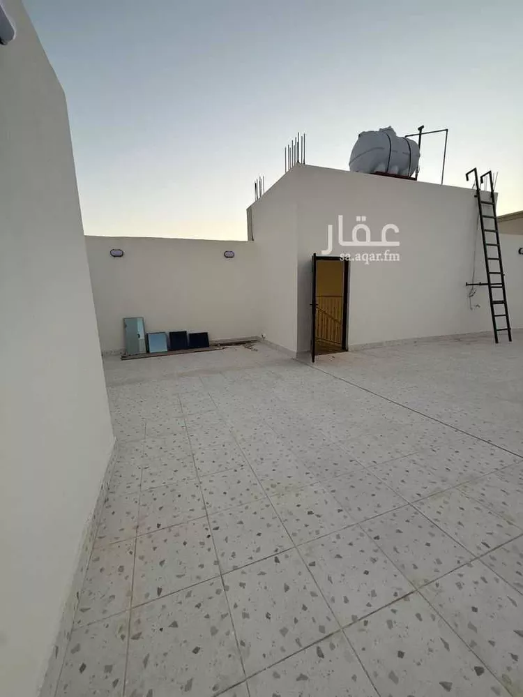 Floor for Sale in Medina Al Matar 19