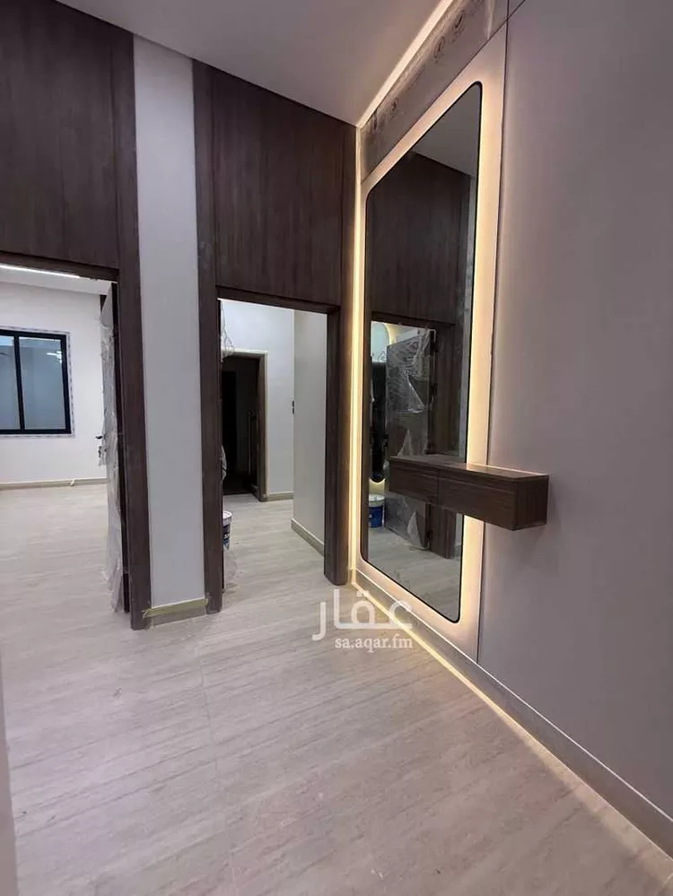Floor for Sale in Medina Al Matar 7