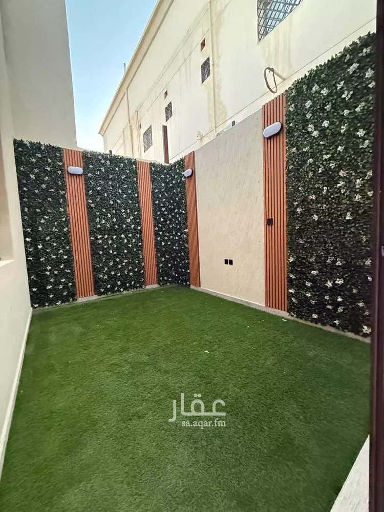 Floor for Sale in Medina Al Matar 11