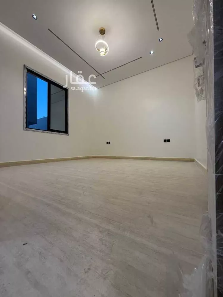 Floor for Sale in Medina Al Matar 15