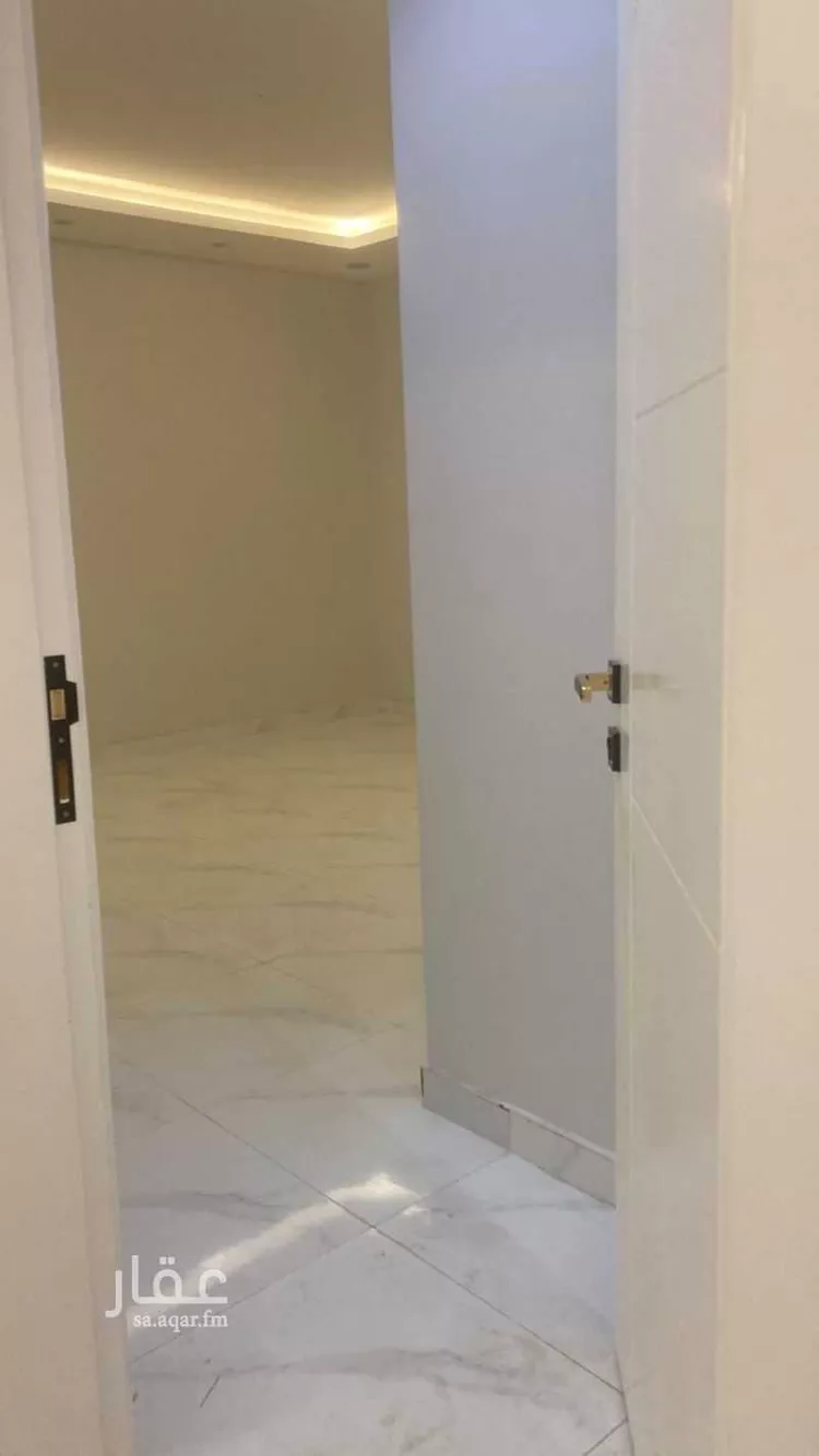 عمارة للإيجار في شارع قالون, حي الدفاع, مدينة المدينة المنورة, منطقة المدينة المنورة 14