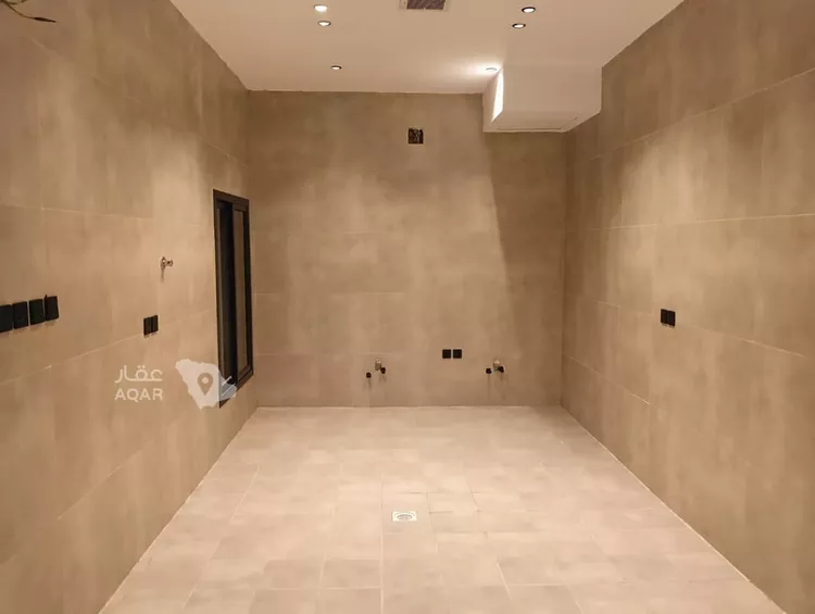 دور للبيع في شارع جبل اليمامة, حي الدار البيضاء, مدينة الرياض, منطقة الرياض صورة 3
