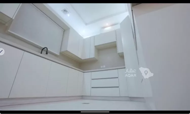 دور للبيع في شارع الشنانة, حي السعادة, مدينة الرياض, منطقة الرياض 2