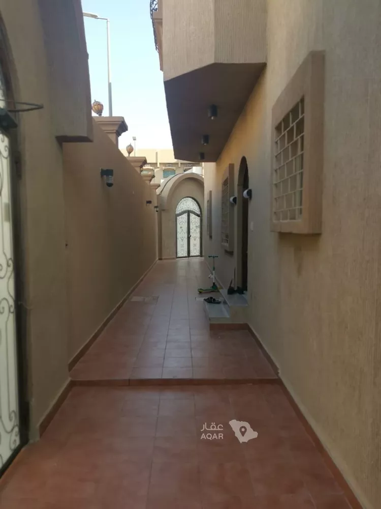 عمارة للبيع في شارع الشماسية ، حي الإتصالات ، الدمام ، الدمام 4
