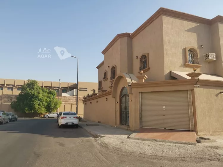 عمارة للبيع في شارع الشماسية ، حي الإتصالات ، الدمام ، الدمام
