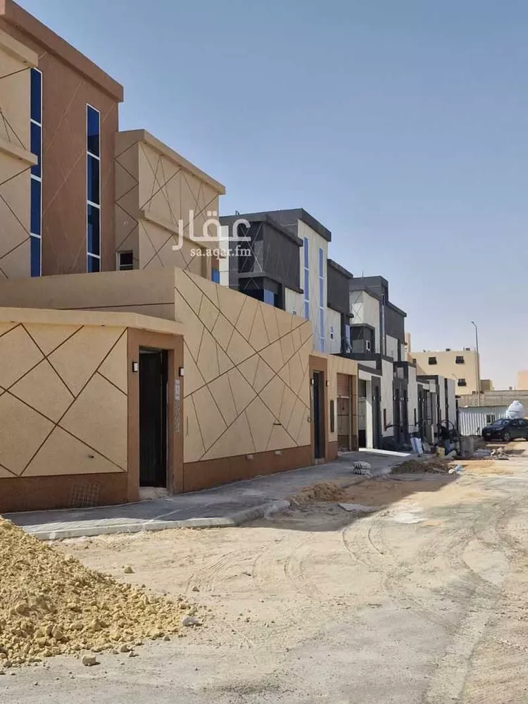 دور للبيع في شارع عبدالرحمن المكودي, حي عكاظ, مدينة الرياض, منطقة الرياض صورة 4