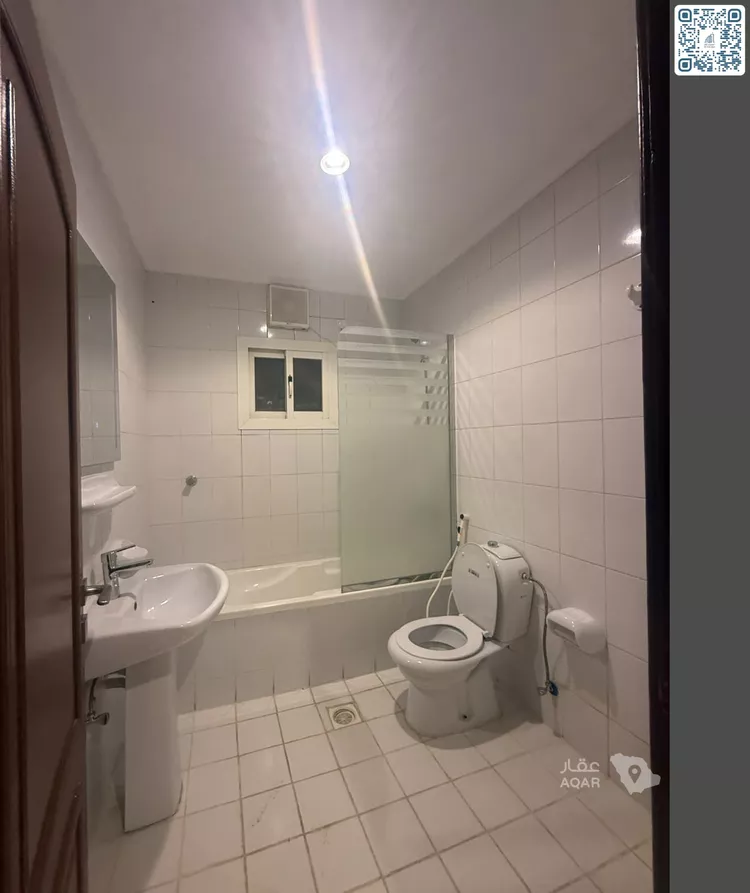 Studio for rent in Jeddah Al Faisaliah 9