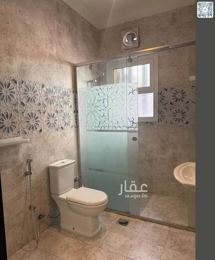 شقة للإيجار في شارع الملك الصالح ايوب ابن الكامل, حي الرويس, مدينة جدة, منطقة مكة المكرمة