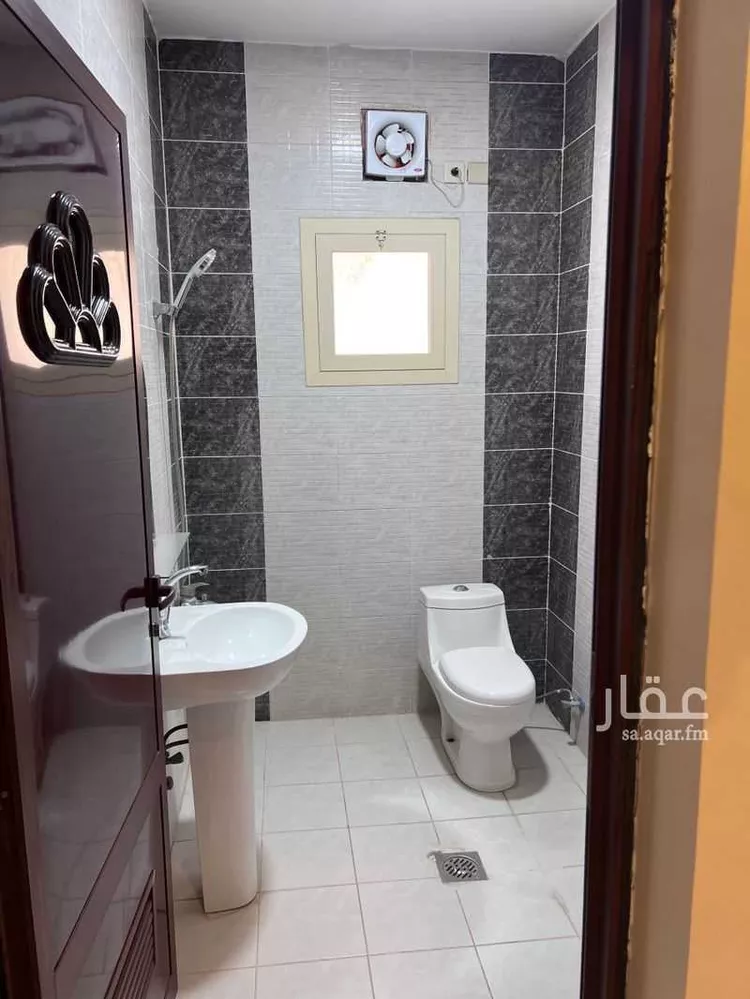شقة للإيجار في شارع 7069218, حي العزيزية الثاني, مدينة الاحساء, المنطقة الشرقية 7