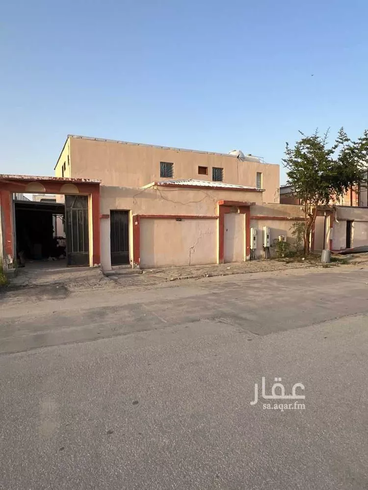بيت للبيع في شارع عبدالله بن ثابت ، حي المحمدية ، النعيرية ، النعيرية صورة 3