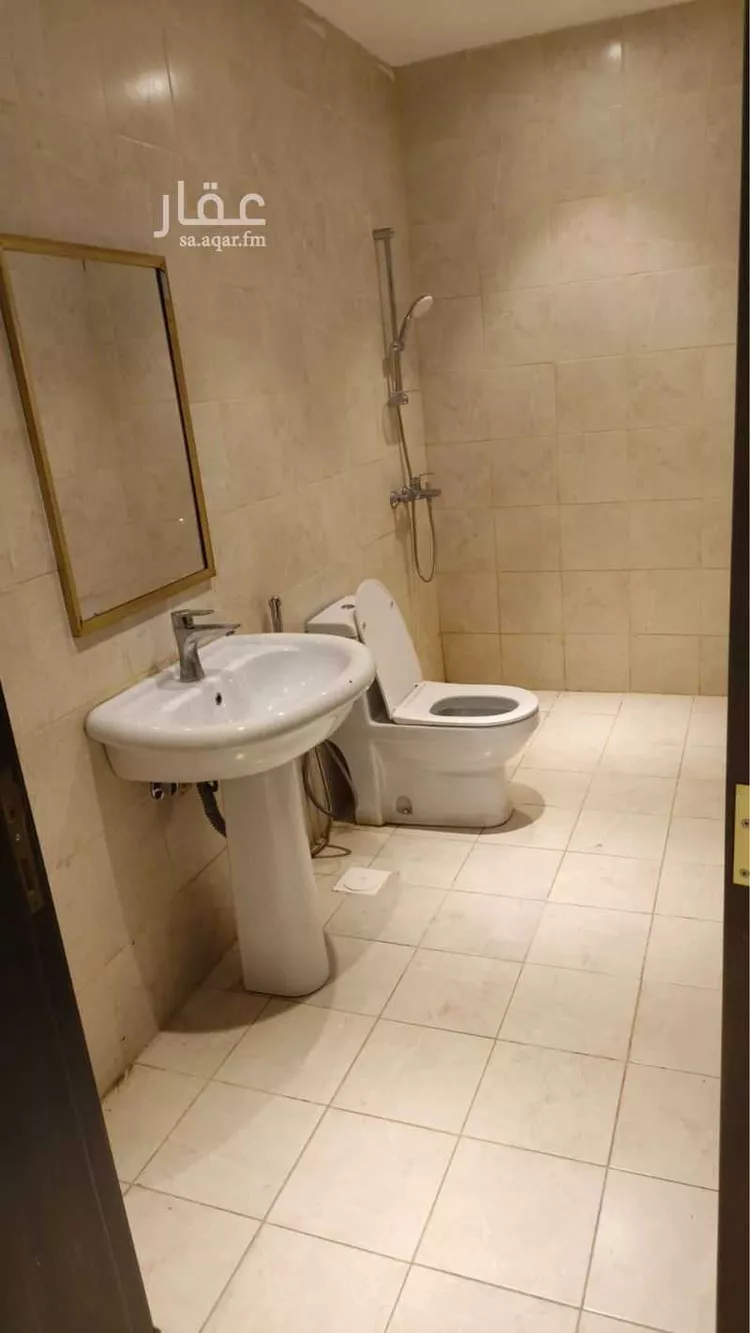 شقة للإيجار في شارع رافد بن سنان, حي الوزارات, مدينة الرياض, منطقة الرياض