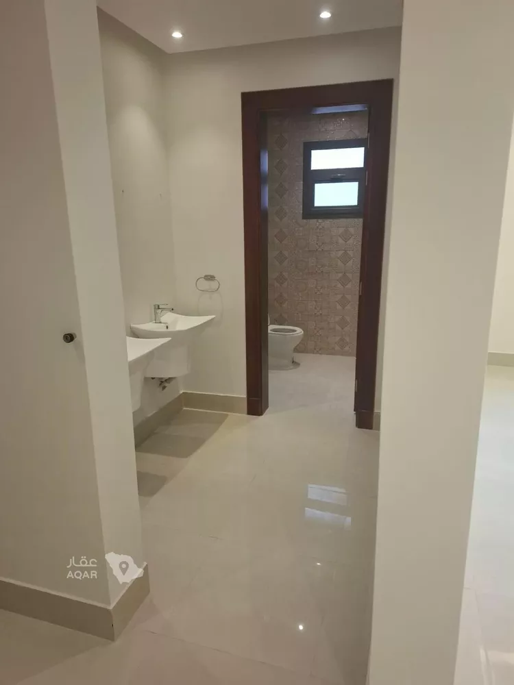 شقة للإيجار في شارع عبدالله الخزرجي, حي العارض, مدينة الرياض, منطقة الرياض 16