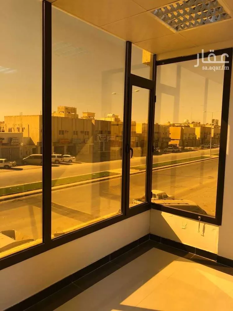 Commercial Office for Rent in Riyadh Tuwaiq صورة 4