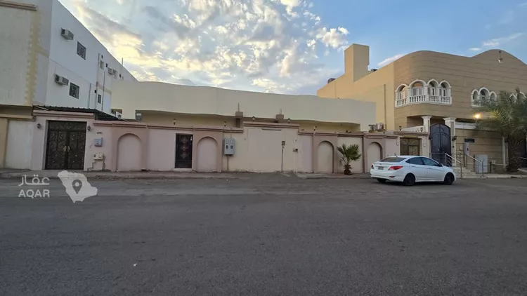 Building for Sale in Medina Al Mabuth 4
