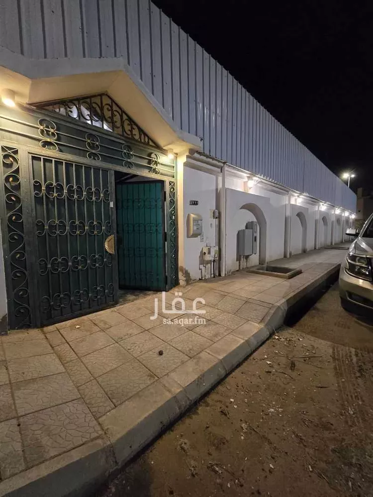 أرض للبيع في شارع عبدالرحمن ابن سعد ابن ابي وقاص, حي الملك فهد, مدينة المدينة المنورة, منطقة المدينة المنورة