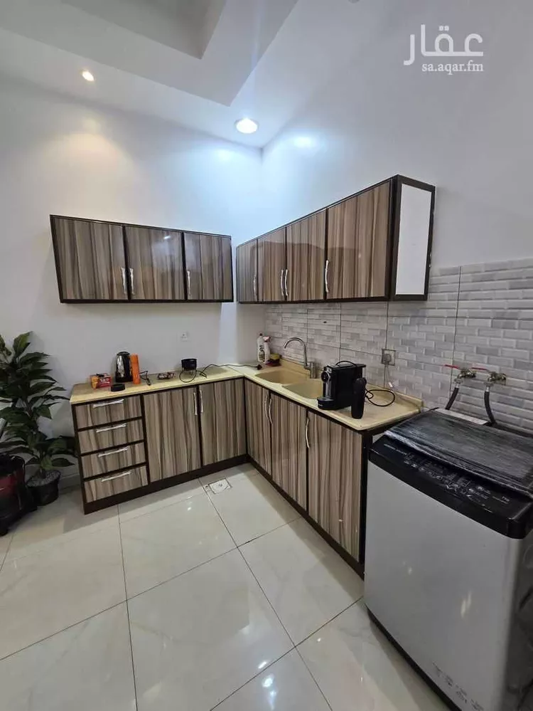 شقة للإيجار في شارع عتيبة ابن مدرك الدهماني, حي العريض, مدينة المدينه المنوره, منطقة المدينة المنورة صورة 3