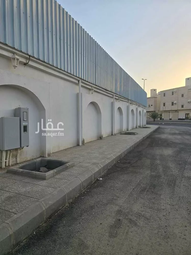 استراحة للبيع في شارع عبدالرحمن ابن سعد ابن ابي وقاص, حي الملك فهد, مدينة المدينه المنوره, منطقة المدينة المنورة صورة 2
