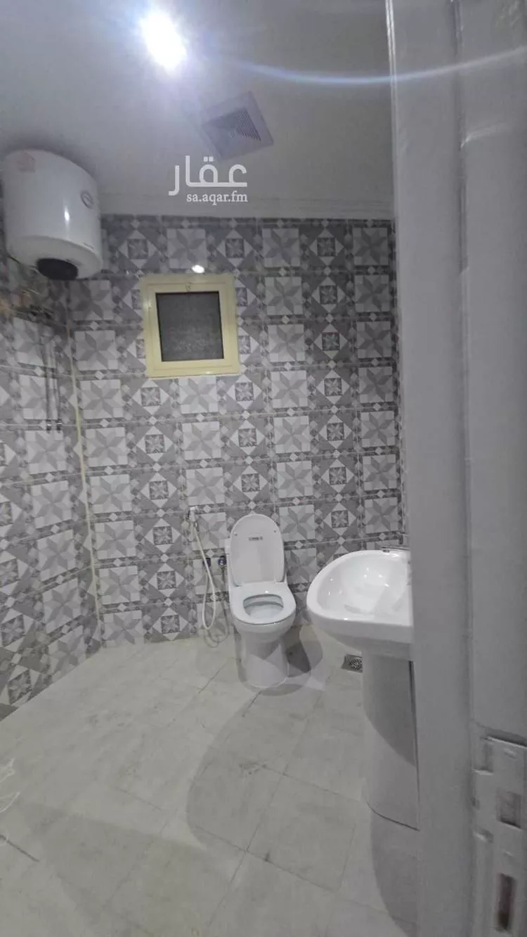 شقة للإيجار في شارع احمد بن يوسف بن القاسم, حي الشريبات, مدينة المدينة المنورة, منطقة المدينة المنورة صورة 3