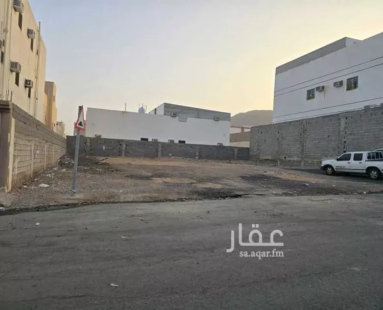 أرض للبيع في شارع القاسم ابن رشدين ابن عمير, حي المطار, مدينة المدينة المنورة, منطقة المدينة المنورة صورة 2
