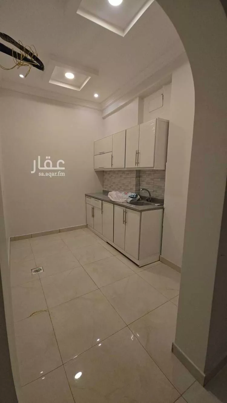 شقة للإيجار في شارع عتيبة ابن مدرك الدهماني, حي العريض, مدينة المدينه المنوره, منطقة المدينة المنورة صورة 4