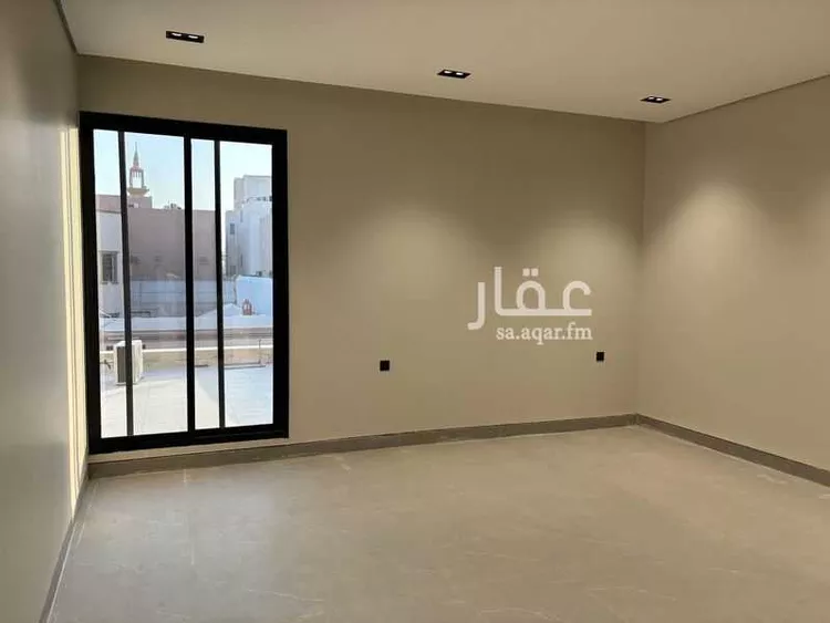 دور للبيع في شارع العينين, حي إشبيلية, مدينة الرياض, منطقة الرياض صورة 3
