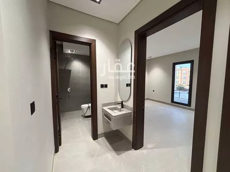 دور للبيع في شارع العينين, حي إشبيلية, مدينة الرياض, منطقة الرياض صورة 4