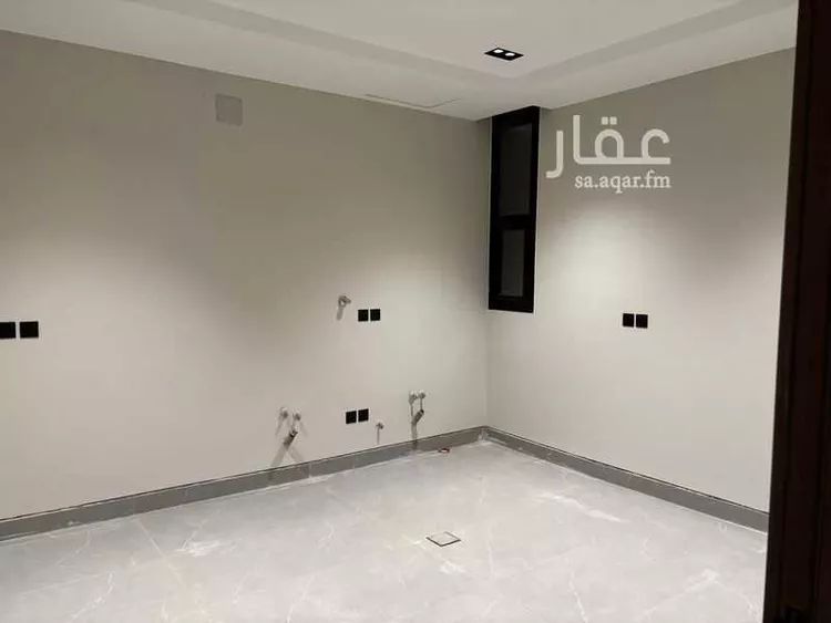 دور للبيع في شارع العينين, حي إشبيلية, مدينة الرياض, منطقة الرياض صورة 5