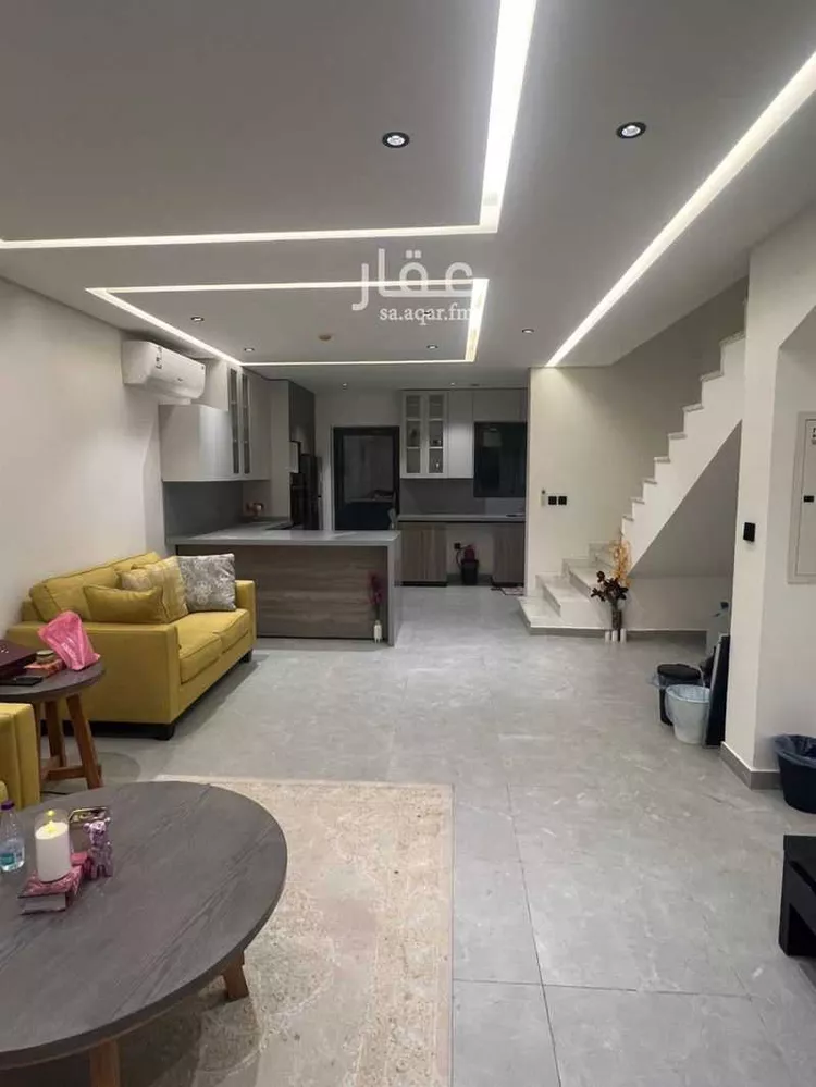 فيلا للبيع في شارع عبدالله بن حبان, حي الرمال, مدينة الرياض, منطقة الرياض صورة 3