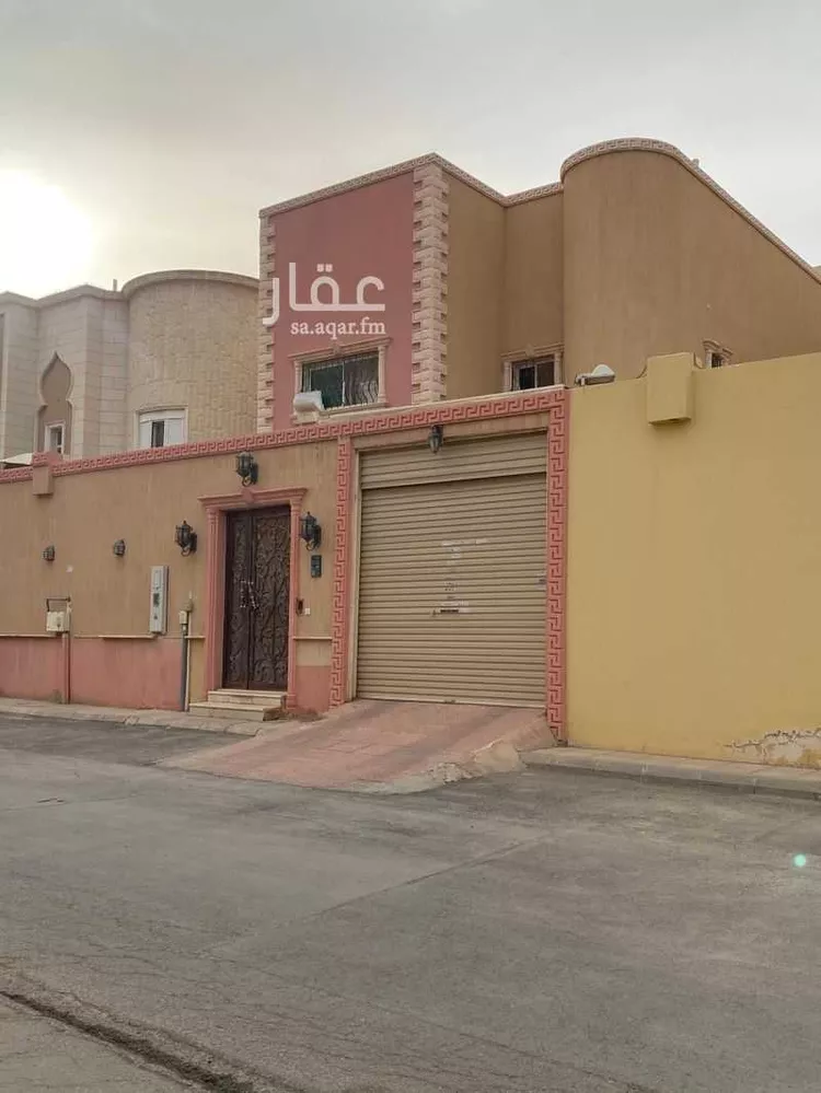 فيلا للبيع في شارع تاج الدين الفكهاني, حي الربوة, مدينة الرياض, منطقة الرياض