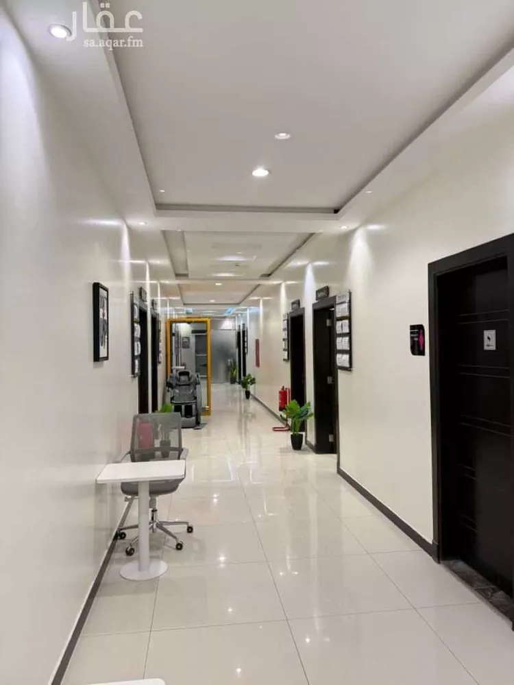 مكتب تجاري للإيجار في شارع الملك عبدالعزيز ابن عبدالرحمن سعود الفرعي, حي العارض, مدينة الرياض, منطقة الرياض صورة 4
