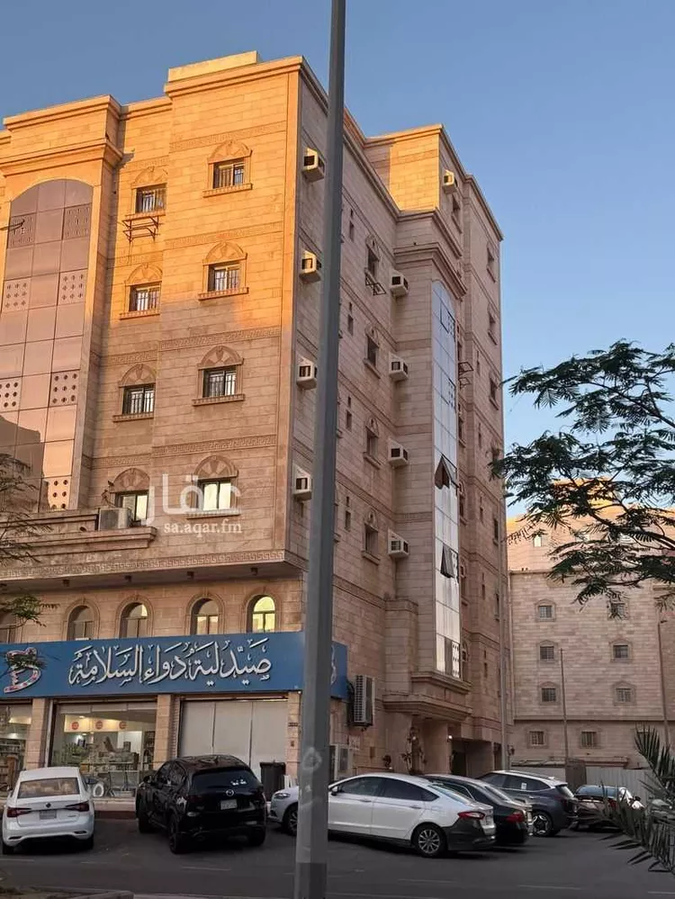 عمارة للإيجار في شارع حمزة البركاني, حي المروة, مدينة جدة, منطقة مكة المكرمة صورة 2