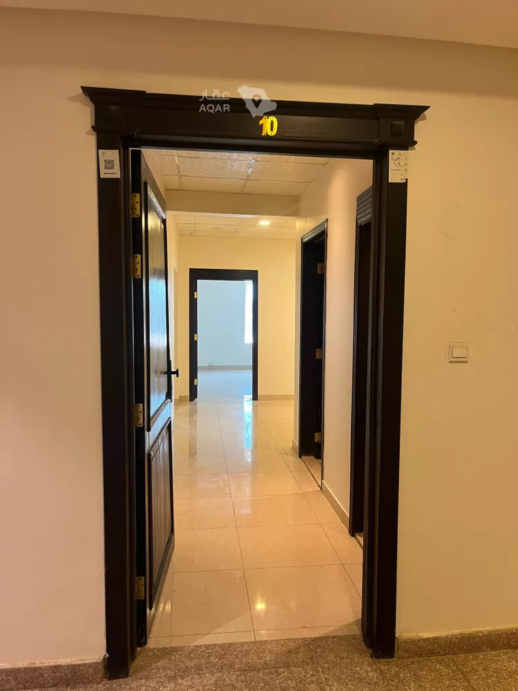 Commercial Office for Rent in Riyadh Dhahrat Laban 5