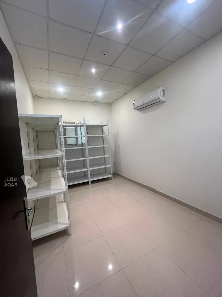 Commercial Office for Rent in Riyadh Dhahrat Laban