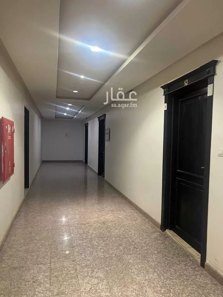 مكتب تجاري للإيجار في شارع الفروسية, حي ظهرة لبن, مدينة الرياض, منطقة الرياض 1 صورة