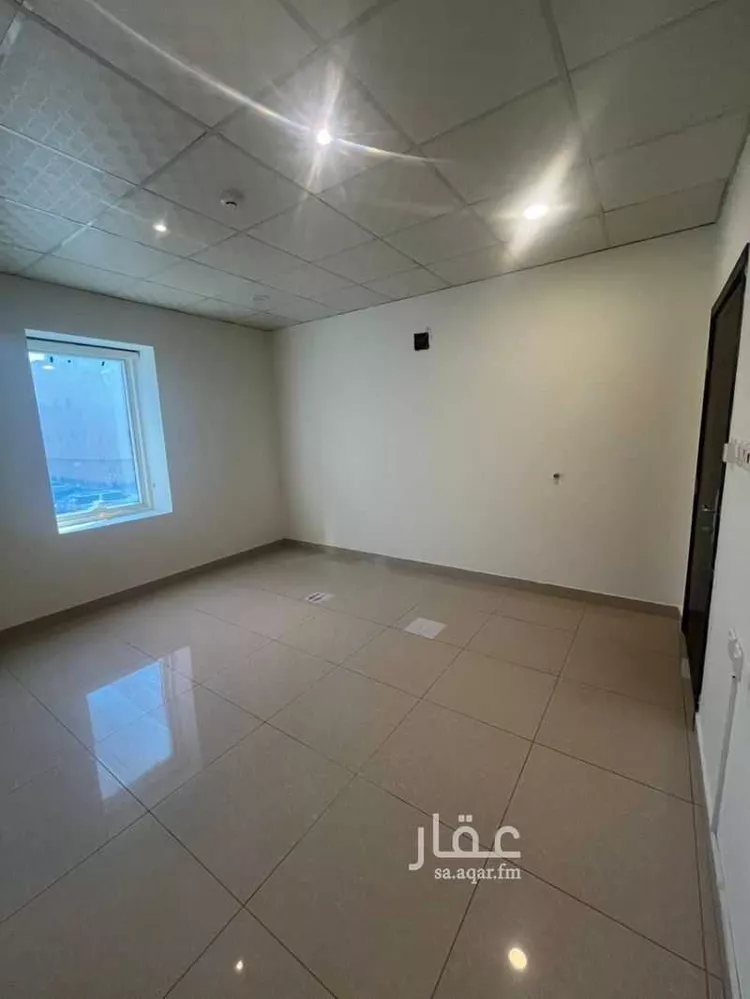 مكتب تجاري للإيجار في شارع الفروسية, حي ظهرة لبن, مدينة الرياض, منطقة الرياض