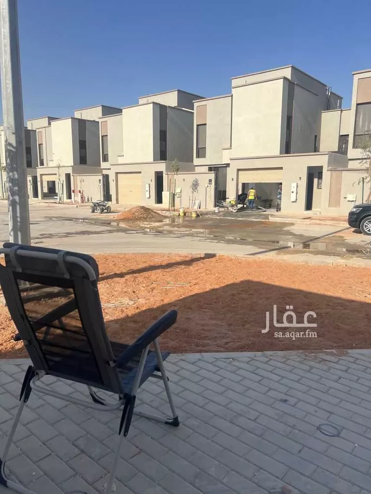 فيلا للإيجار في شارع الامير فيصل بن بندر بن عبدالعزيز الفرعي ، حي مطار الملك خالد الدولي ، الرياض ، منطقة الرياض صورة 2