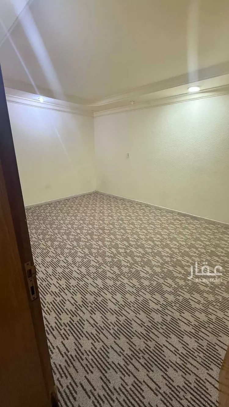 شقة للإيجار في شارع سعيد بن عبادة, حي السلام, مدينة الدمام, المنطقة الشرقية صورة 2