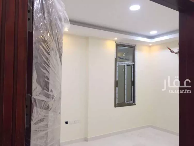مكتب تجاري للإيجار في شارع التاسع, حي السوق, مدينة الدمام, المنطقة الشرقية صورة 3